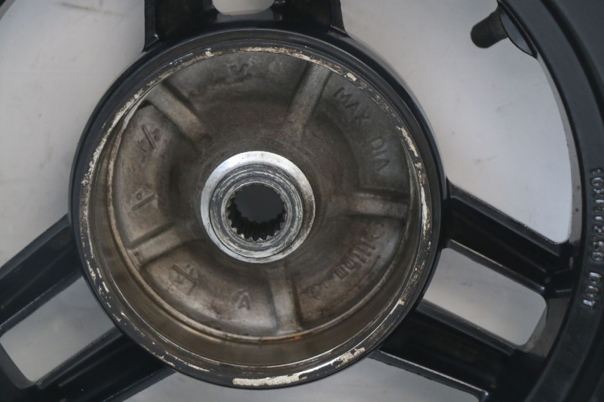 photo de ARO TRASEIRO PEUGEOT STREETZONE 2T 50 (2014 - 2019) - Estado da superfície
