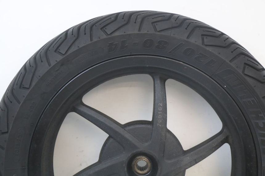 photo de ARO TRASEIRO KYMCO SUPER 8 125 (2008 - 2015) - Zoom do estado de desgaste