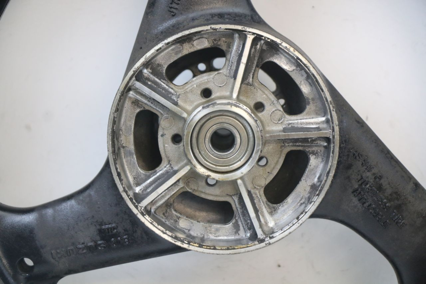 photo de ARO TRASEIRO SUZUKI GS F 500 (2004 - 2007) - Ampliação técnica