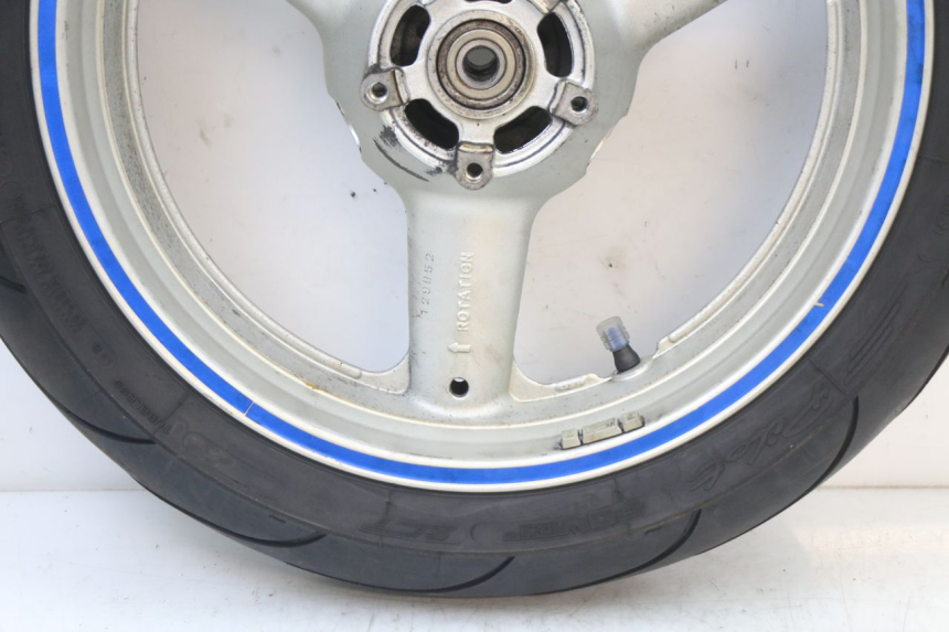 photo de ARO TRASEIRO SUZUKI SV S 650 (1999 - 2002) - Outro ângulo de visão