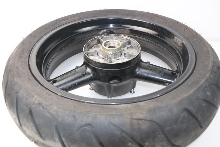 photo de ARO TRASEIRO SUZUKI SV S ABS 650 (2003 - 2009) - Zoom do estado de desgaste