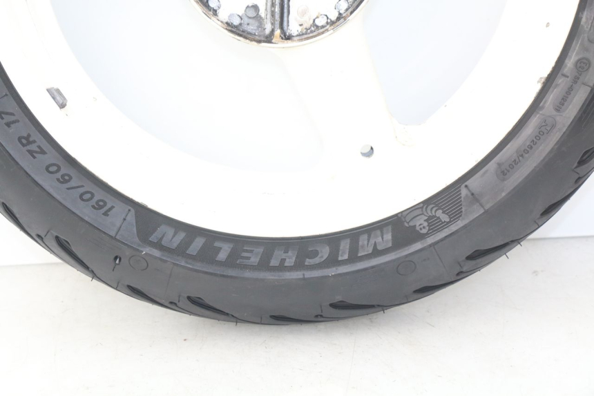 photo de ARO TRASEIRO SUZUKI SV S 650 (1999 - 2002) - Vista de perfil