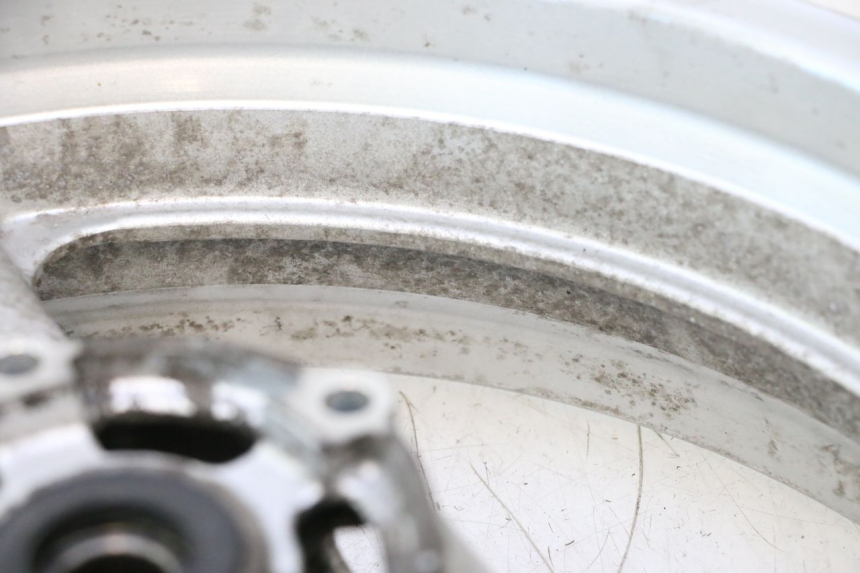 photo de ARO TRASEIRO SUZUKI SV S 650 (2003 - 2009) - Zoom do estado de desgaste