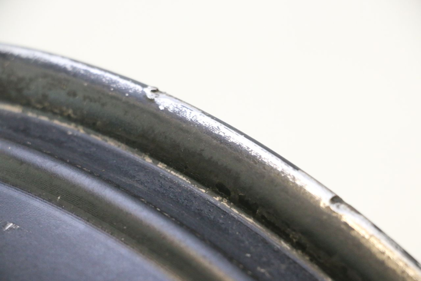 photo de ARO TRASEIRO YAMAHA TDM ABS 900 (2002 - 2014) - Vista de perfil