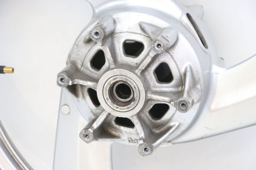 photo de ARO TRASEIRO YAMAHA TDR DELTABOX 125 (1997 - 2003) - Ampliação técnica