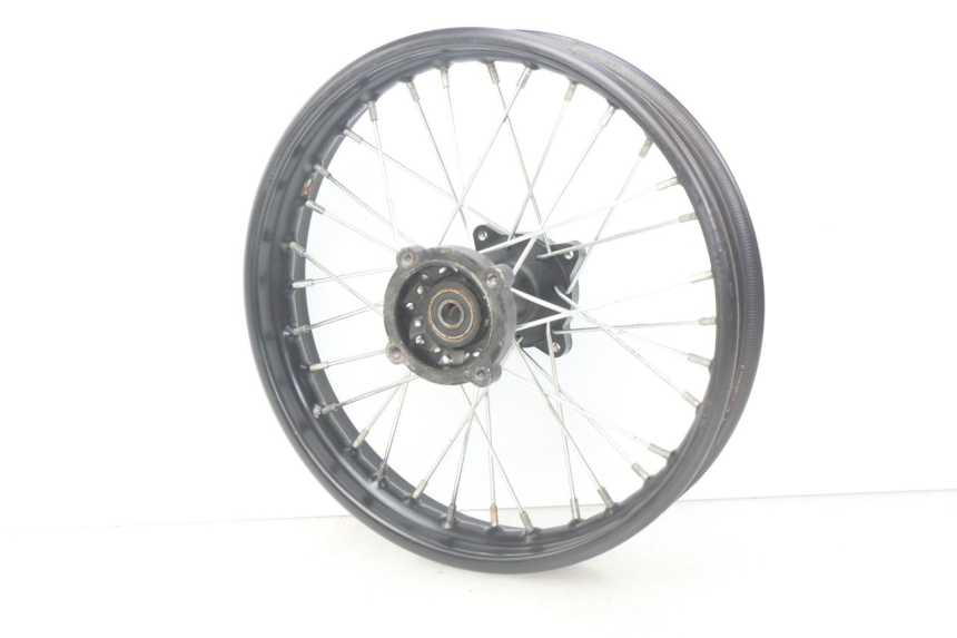 photo de ARO TRASEIRO NITRO MOTORS THUNDER 125 - Detalhes característicos