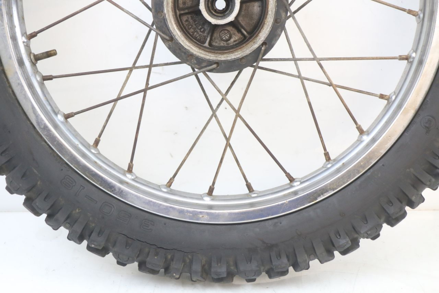 photo de ARO TRASEIRO SUZUKI TS X 80 (1984 - 1988) - Zoom do estado de desgaste