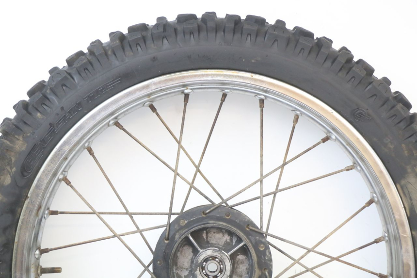 photo de ARO TRASEIRO SUZUKI TS X 80 (1984 - 1988) - Pontos de fixação