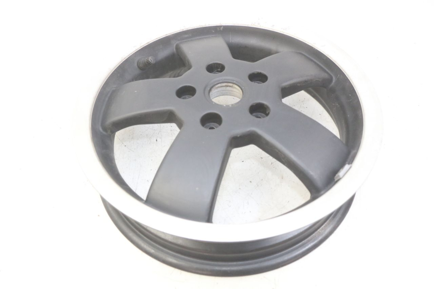 photo de ARO TRASEIRO PIAGGIO VESPA GTS SUPER IE 125 (2009 - 2016) - Ampliação dos componentes