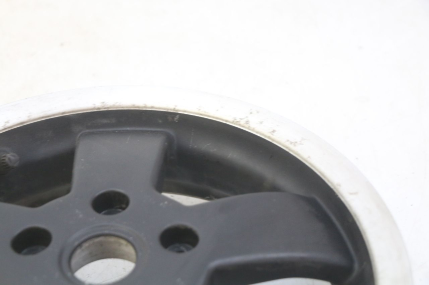 photo de ARO TRASEIRO PIAGGIO VESPA GTS SUPER IE 125 (2009 - 2016) - Pontos de fixação