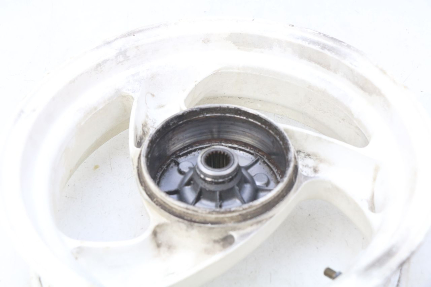 photo de ARO TRASEIRO PEUGEOT VIVACITY 50 (1998 - 2003) - Zoom do estado de desgaste
