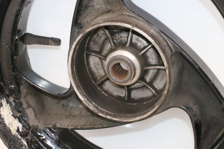 photo de ARO TRASEIRO PEUGEOT VIVACITY 50 (1998 - 2003) - Ampliação dos componentes