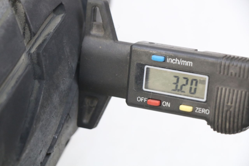 photo de ARO TRASEIRO SYM WOLF SB 125 (2011 - 2018) - Detalhe da peça