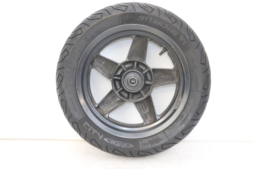 photo de ARO TRASEIRO YAMAHA XMAX X-MAX 125 (2006 - 2009) - Detalhe da peça