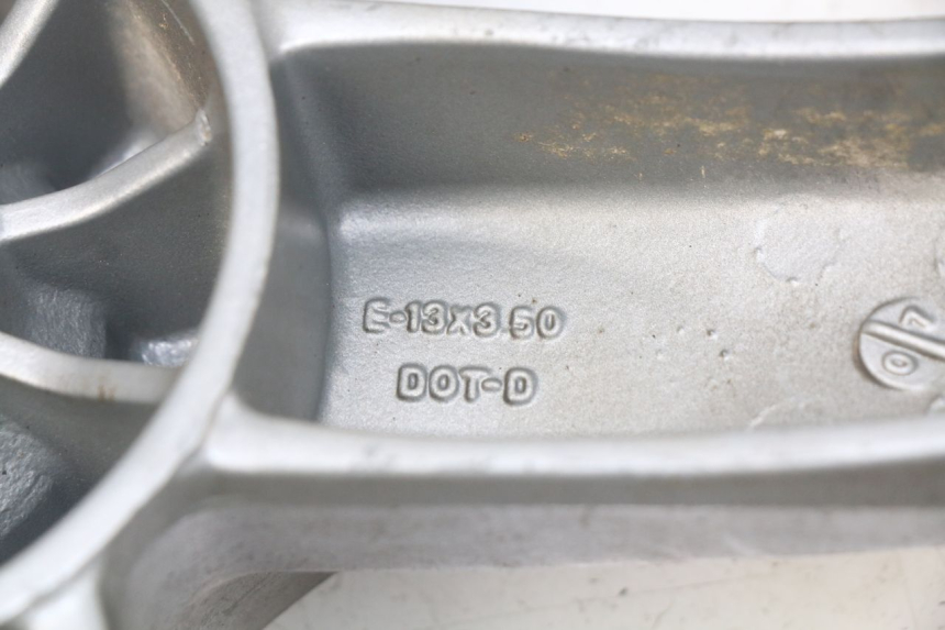 photo de ARO TRASEIRO PIAGGIO X7 125 (2007 - 2013) - Detalhe da peça