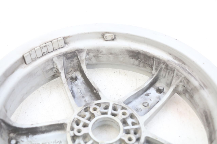 photo de ARO TRASEIRO PIAGGIO X9 EVOLUTION 125 (2003 - 2007) - Detalhes característicos