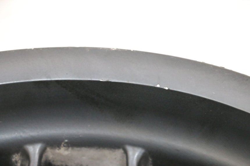 photo de ARO TRASEIRO PIAGGIO XEVO - X EVO 125 (2007 - 2017) - Detalhe da peça