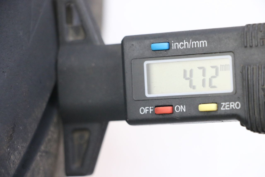 photo de ARO TRASEIRO YAMAHA XT X 660 (2004 - 2016) - Zoom do estado de desgaste