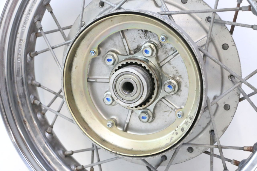 photo de ARO TRASEIRO YAMAHA XV VIRAGO 535 (1988 - 2004) - Inspeção visual