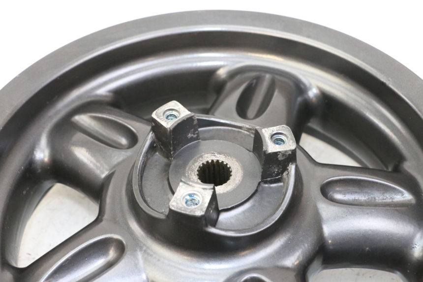 photo de ARO TRASEIRO YAMAHA YP MAJESTY 125 (2007 - 2010) - Detalhes característicos