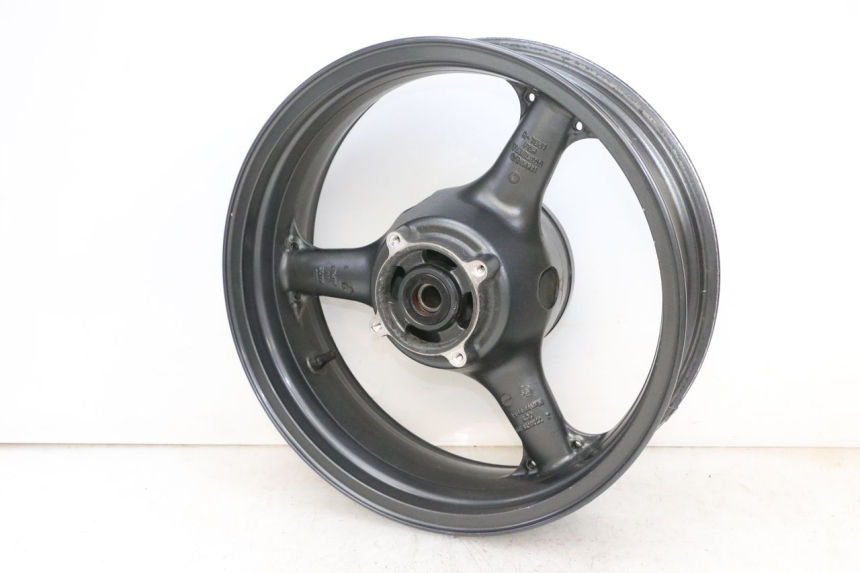 photo de ARO TRASEIRO KAWASAKI ZR 7 750 (1999 - 2004) - Vista principal