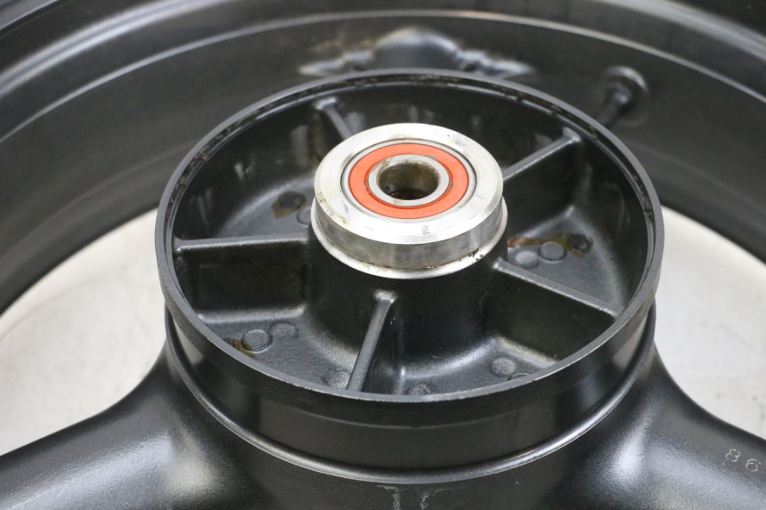 photo de ARO TRASEIRO KAWASAKI ZR 7 750 (1999 - 2004) - Detalhe da peça