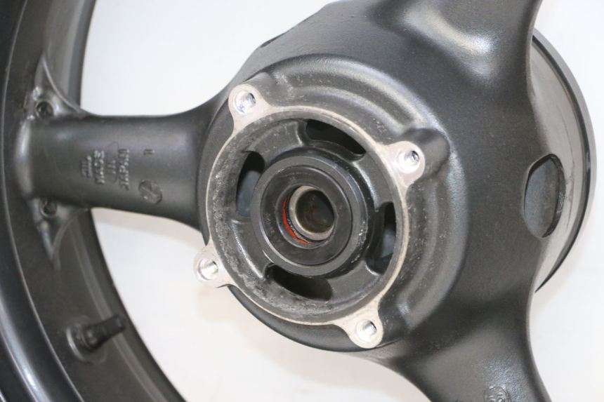 photo de ARO TRASEIRO KAWASAKI ZR 7 750 (1999 - 2004) - Estrutura - ampliação