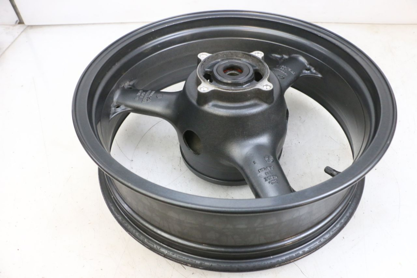 photo de ARO TRASEIRO KAWASAKI ZR 7 750 (1999 - 2004) - Vista geral