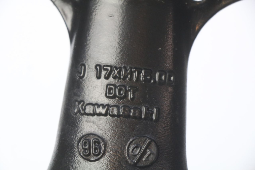 photo de ARO TRASEIRO KAWASAKI ZX-6R ZX6R 600 (1995 - 1997) - Ampliação técnica