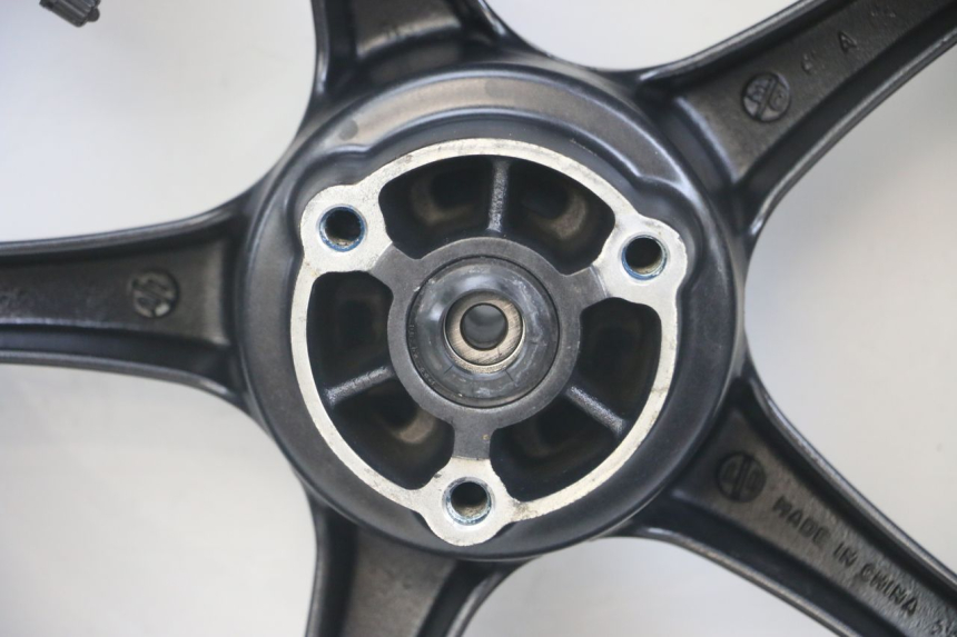 photo de ARO DIANTEIRO YAMAHA AEROX 2T 50 (2013 - 2017) - Vista de perto