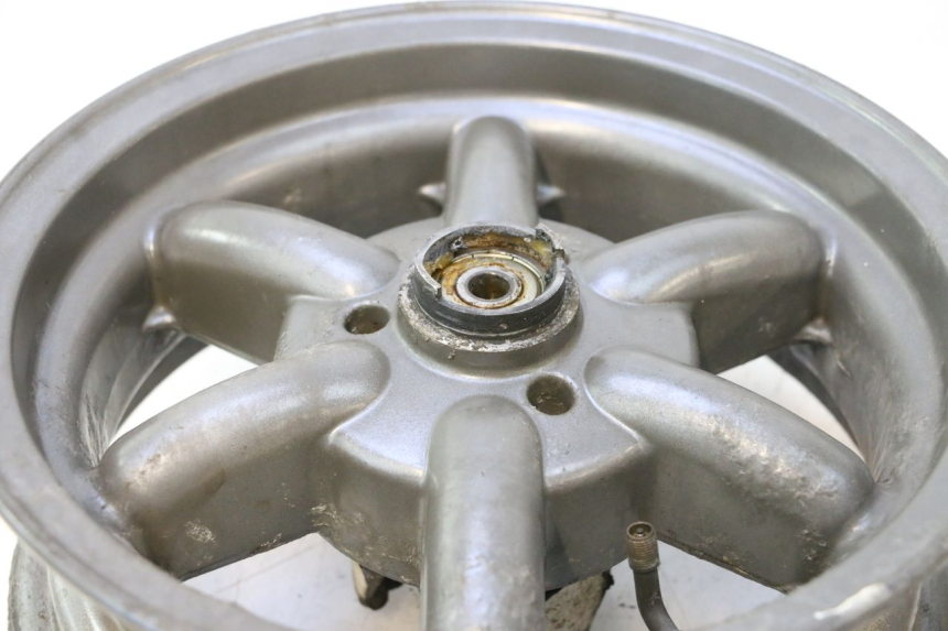 photo de ARO DIANTEIRO MBK BOOSTER SPIRIT 50 (1996 - 1999) - Detalhes característicos