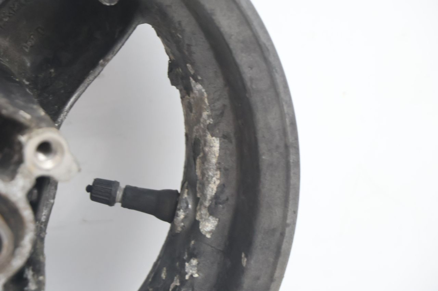 photo de ARO DIANTEIRO PEUGEOT BUXY 50 (1993 - 1998) - Detalhes característicos