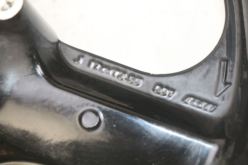 photo de ARO DIANTEIRO HONDA CBR F SC25 1000 (1989 - 1992) - Zoom do estado de desgaste