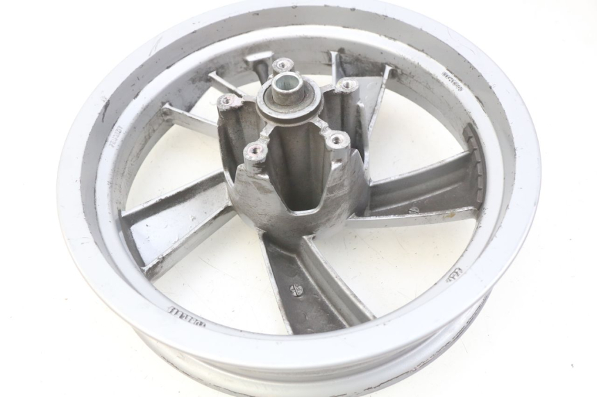 photo de ARO DIANTEIRO PEUGEOT CITYSTAR 125 (2011 - 2017) - Detalhes característicos