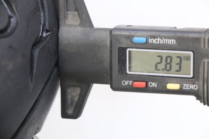 photo de ARO DIANTEIRO YAMAHA FZS FAZER 600 (1998 - 2001) - Detalhe da peça