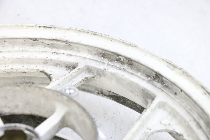 photo de ARO DIANTEIRO KAWASAKI GPX R WARBIRD 600 (1988 - 1993) - Detalhes característicos