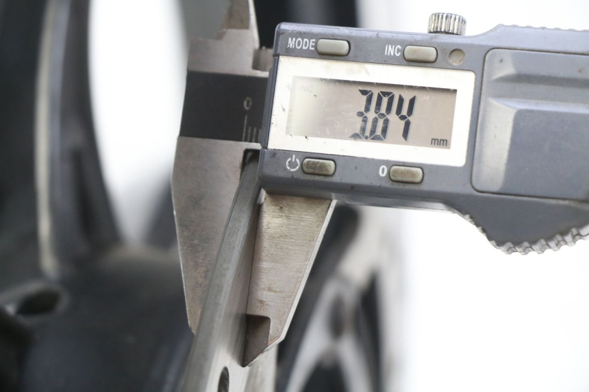 photo de ARO DIANTEIRO PIAGGIO LIBERTY IGET 4T 50 (2015 - 2020) - Detalhe da peça