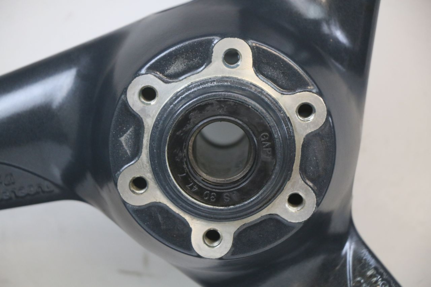 photo de ARO DIANTEIRO MOTO GUZZI NORGE 8V GT 1200 (2011 - 2016) - Marcações e referências