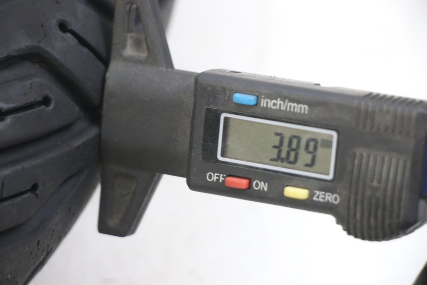 photo de ARO DIANTEIRO HONDA PCX (JF28) 125 (2009 - 2011) - Zoom do estado de desgaste
