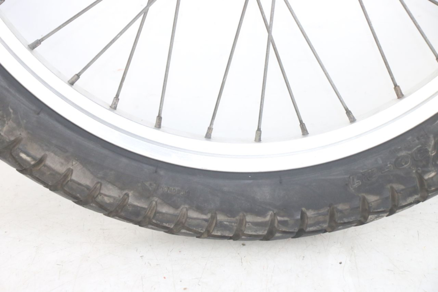 photo de ARO DIANTEIRO GILERA RK 50 (1996 - 1999) - Detalhes característicos
