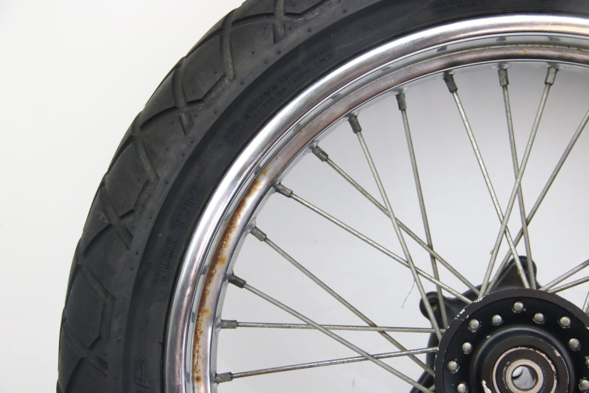 photo de ARO DIANTEIRO HYOSUNG RT KARION 125 (2003 - 2007) - Marcações e referências
