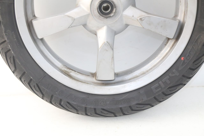 photo de ARO DIANTEIRO PEUGEOT SATELIS 300 (2012 - 2015) - Detalhes característicos