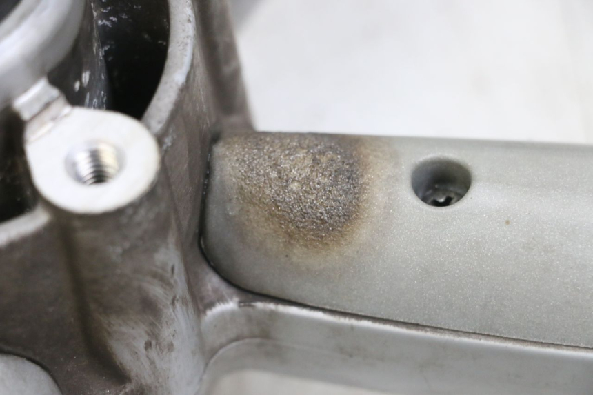 photo de ARO DIANTEIRO APRILIA SCARABEO GT 125 (1999 - 2007) - Detalhe da peça