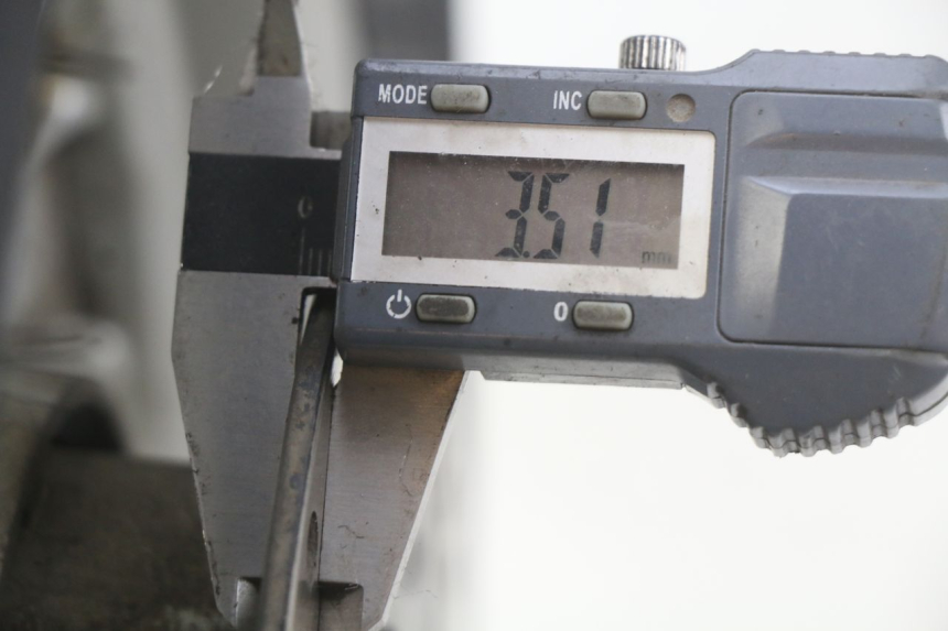photo de ARO DIANTEIRO KYMCO SENTO 100 (2008 - 2013) - Detalhe da peça