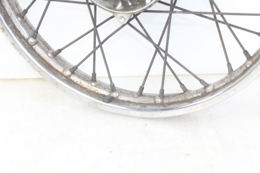 photo de ARO DIANTEIRO YAMAHA SR 125 (1982 - 2003) - Detalhes característicos