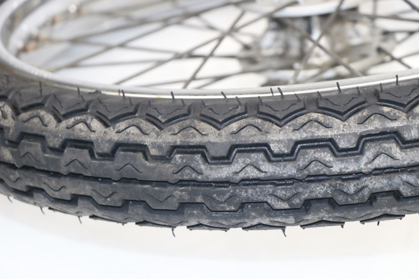 photo de ARO DIANTEIRO SUZUKI GN 125 (1997 - 2000) - Detalhe da peça