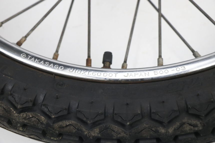 photo de ARO DIANTEIRO SUZUKI GN 125 (1997 - 2000) - Outro ângulo de visão