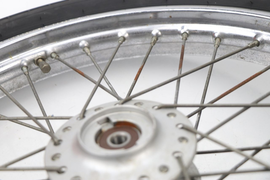 photo de ARO DIANTEIRO SUZUKI TU X TUX VOLTY 125 (1999 - 2001) - Detalhe da peça