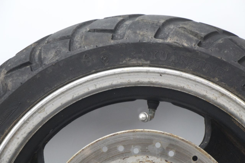 photo de ARO DIANTEIRO REVATTO URBA GT 125 (2007 - 2017) - Detalhes característicos