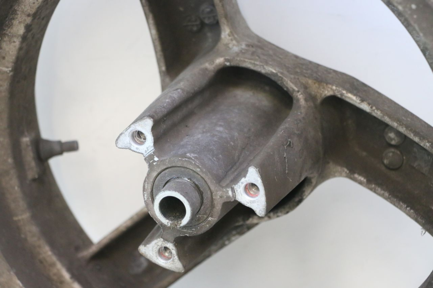 photo de ARO DIANTEIRO PEUGEOT VIVACITY NEW 2T 50 (2008 - 2017) - Estado da superfície